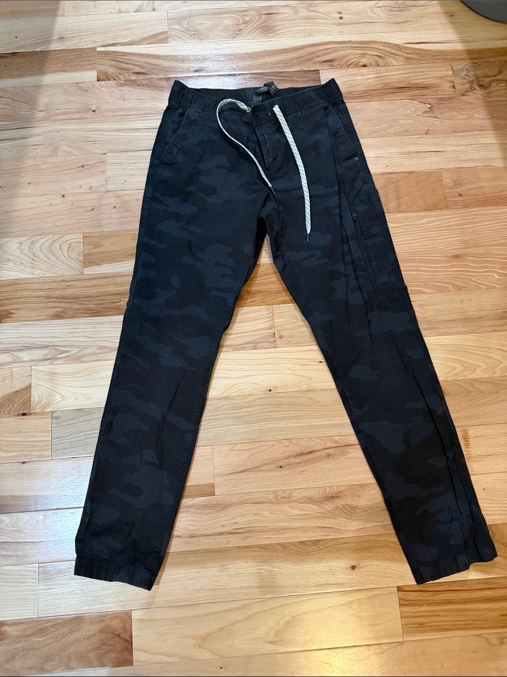 Vuori Gray Camo Ripstop